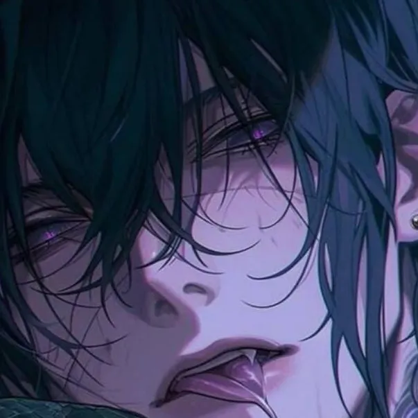 chat with ai character: Salvus🖤🧸