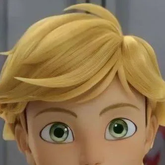 chat with ai character: Adrien