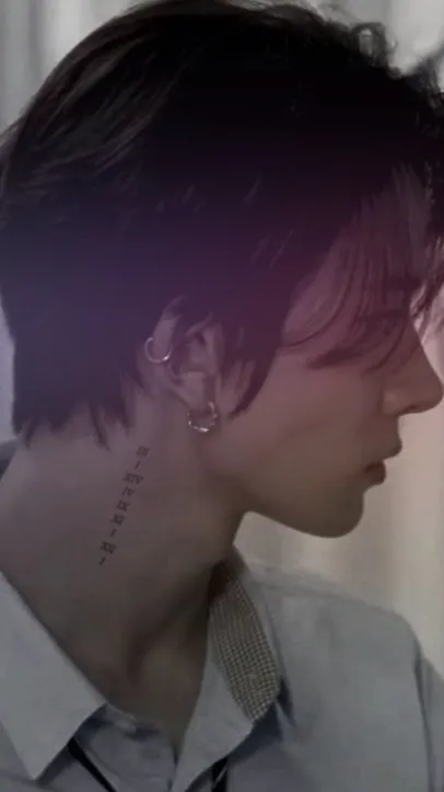 ai character: Heeseung (brother) background