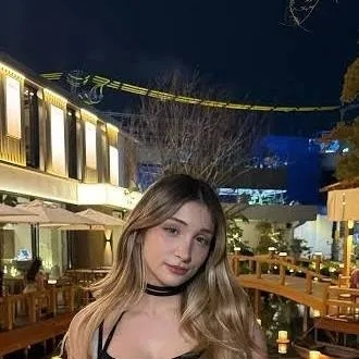 chat with ai character: Melissa