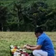 chat with ai character: Died nickname nuts