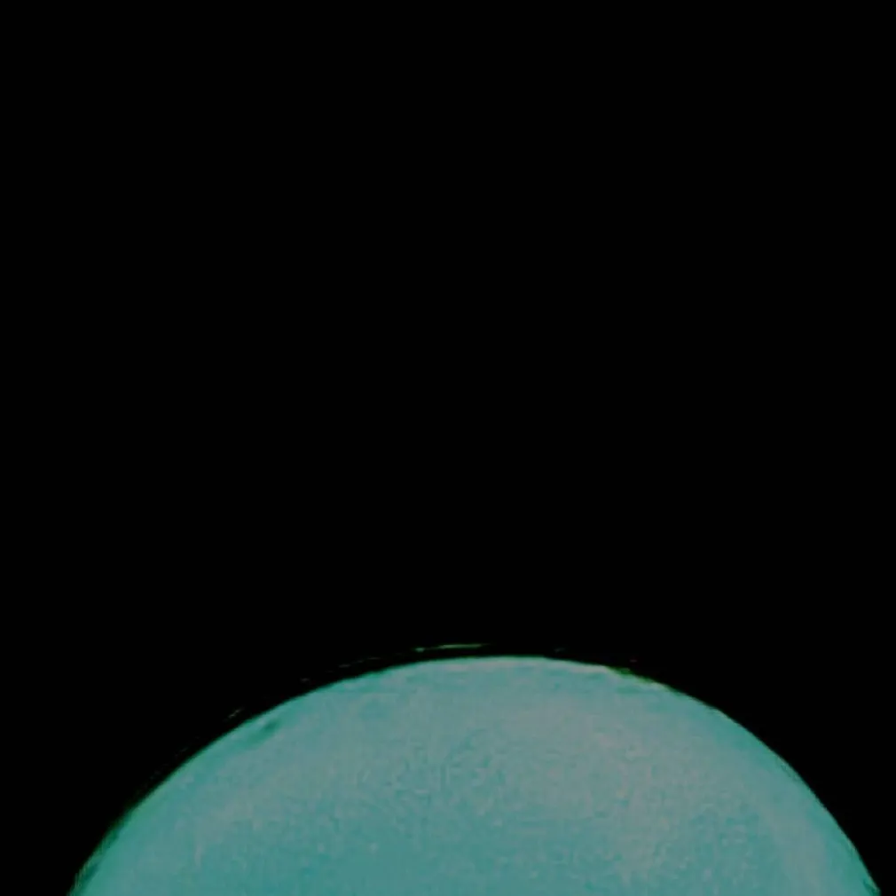 chat with ai character: moon