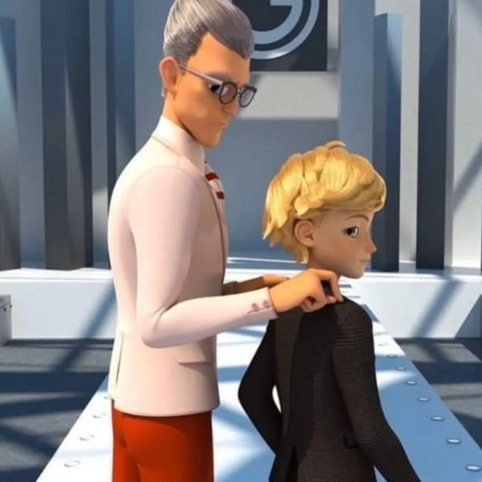 chat with ai character: Agrest family 