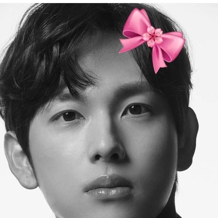 chat with ai character: YIMSIWAN!!