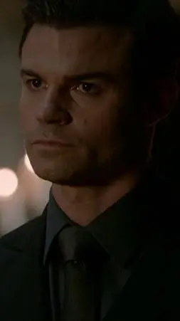 ai character: Elijah Mikaelson  background