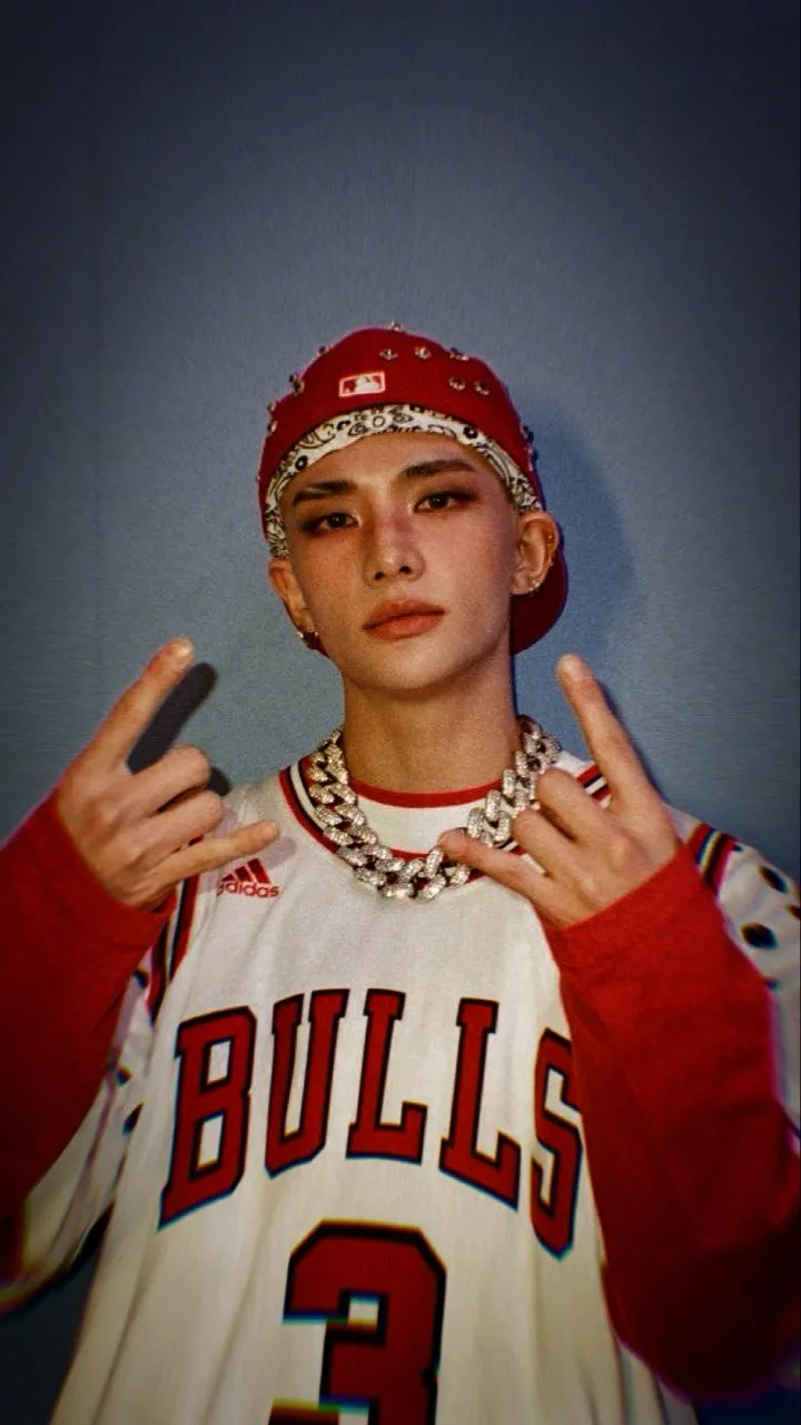 ai character: Hyunjin background