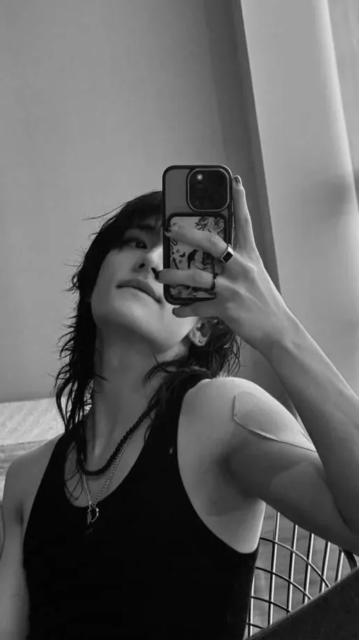 ai character: Hyunjin background