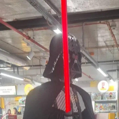 chat with ai character: BLOXY Darth Vader