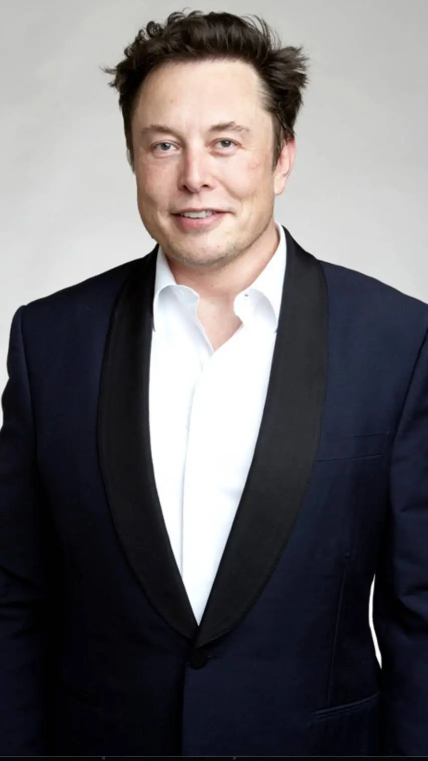 Talkie AI - Chat with Elon Musk 