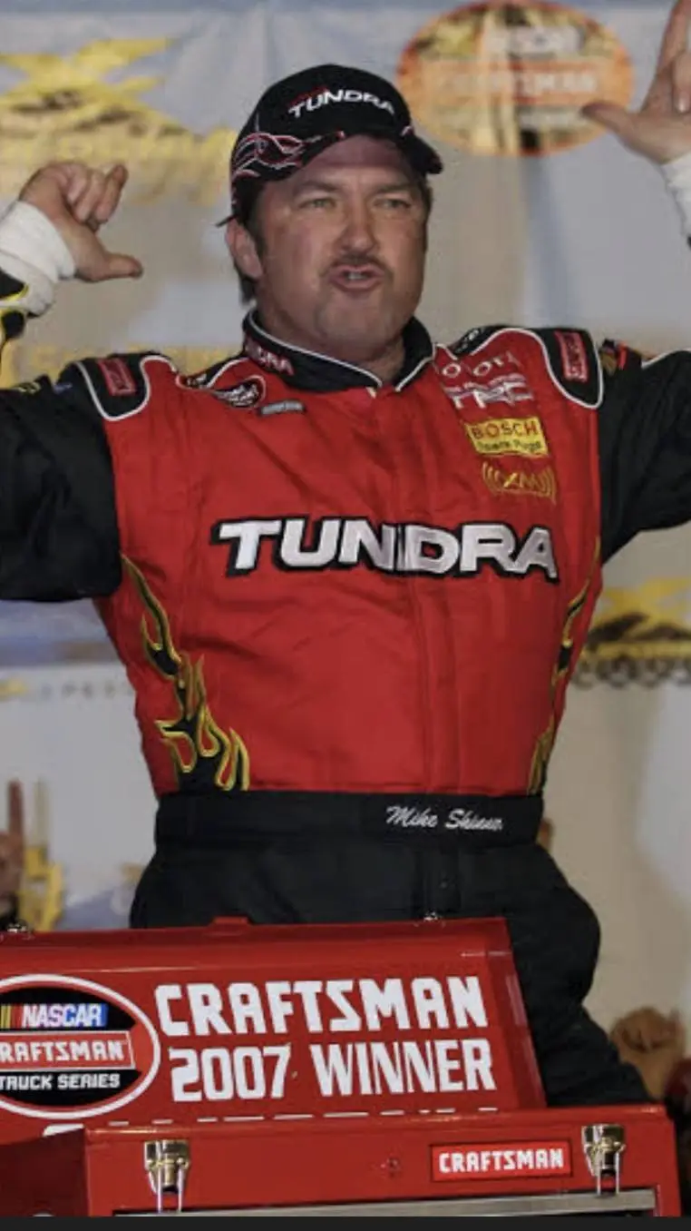 Talkie AI - Chat with Mike Skinner