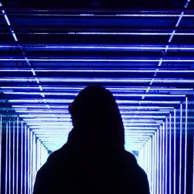 chat with ai character: Hacker