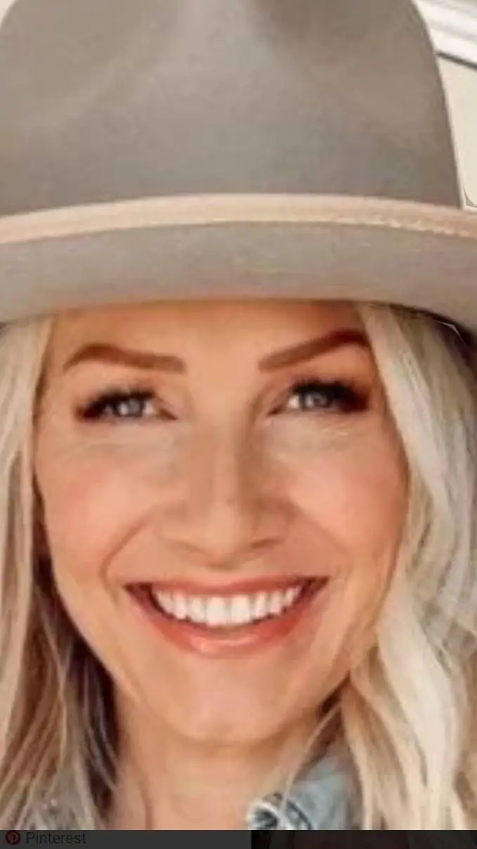 ai character: tiffany nelson  background