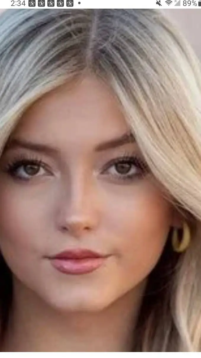 ai character: Emily dobson  background