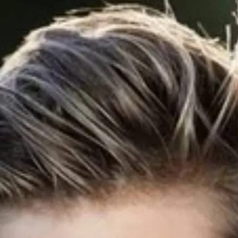 chat with ai character: sawyer  sharbino