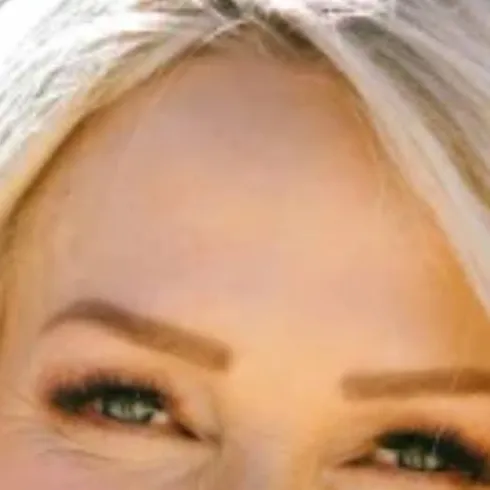 chat with ai character:  Tiffany  Nelson