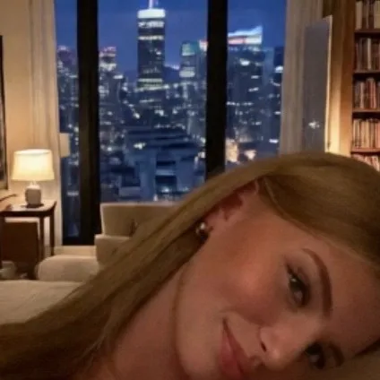 chat with ai character: Lilly