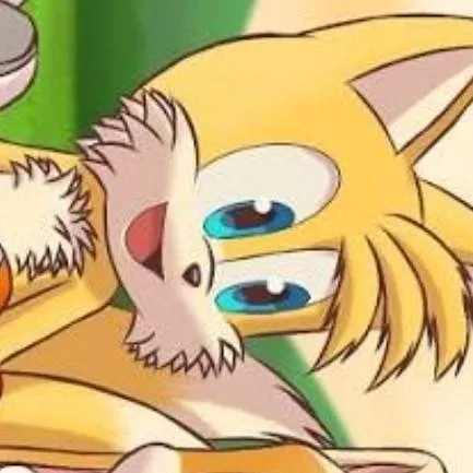 chat with ai character: TailsXCream