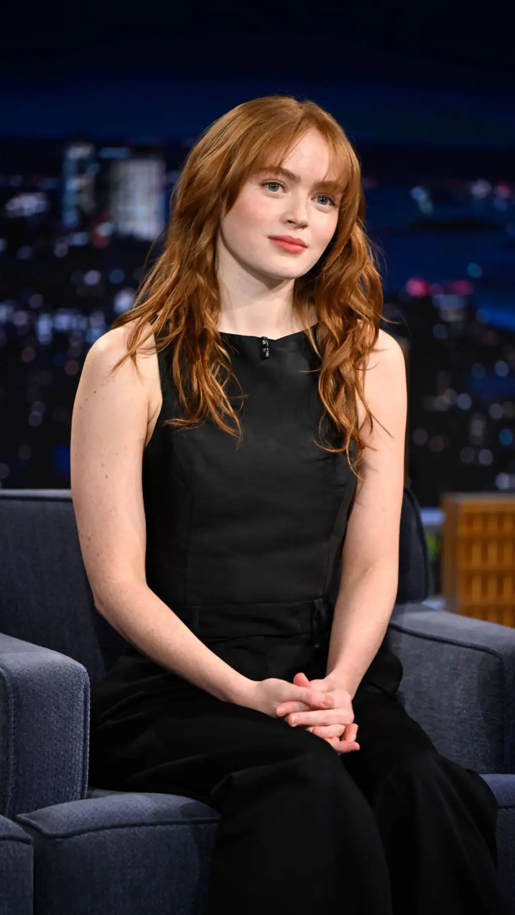 ai character: Sadie Sink background