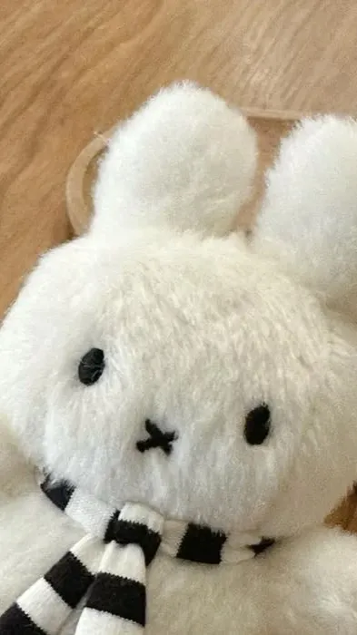 ai character: My talkies! 🎀✨ background