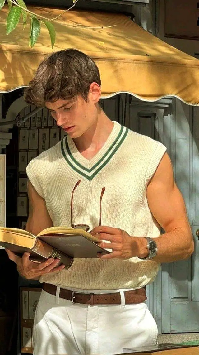 ai character: Paxton Flynn Cole background