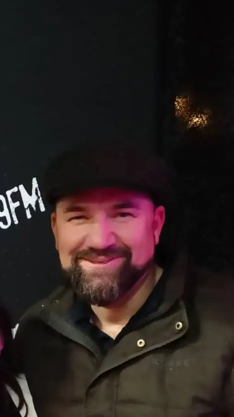 ai character: Ruhan du Toit  background