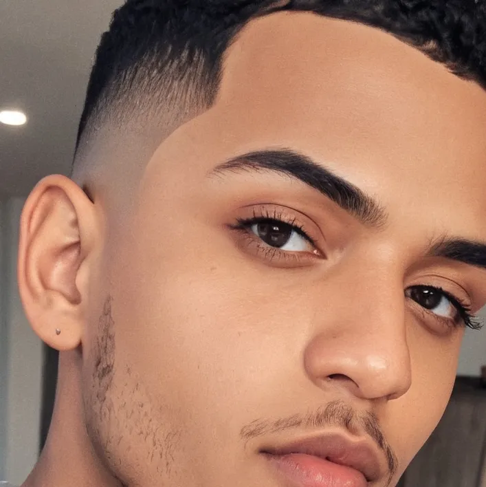 chat with ai character: Braily