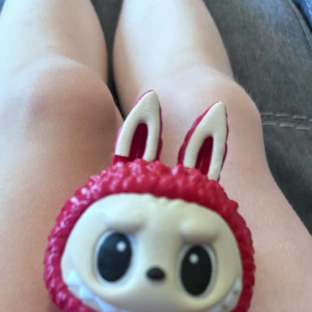 chat with ai character: Cherry