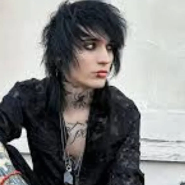 chat with ai character: Johnnie Gilbert