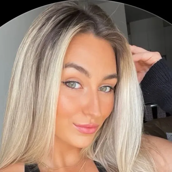 chat with ai character: Alisha