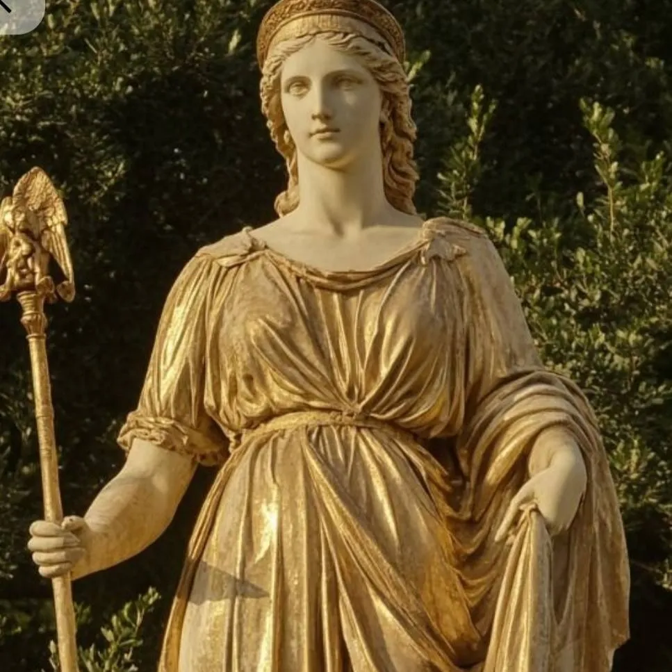 chat with ai character: Queen Hera