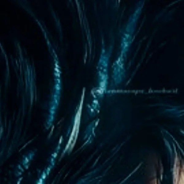 chat with ai character: Dragon wings