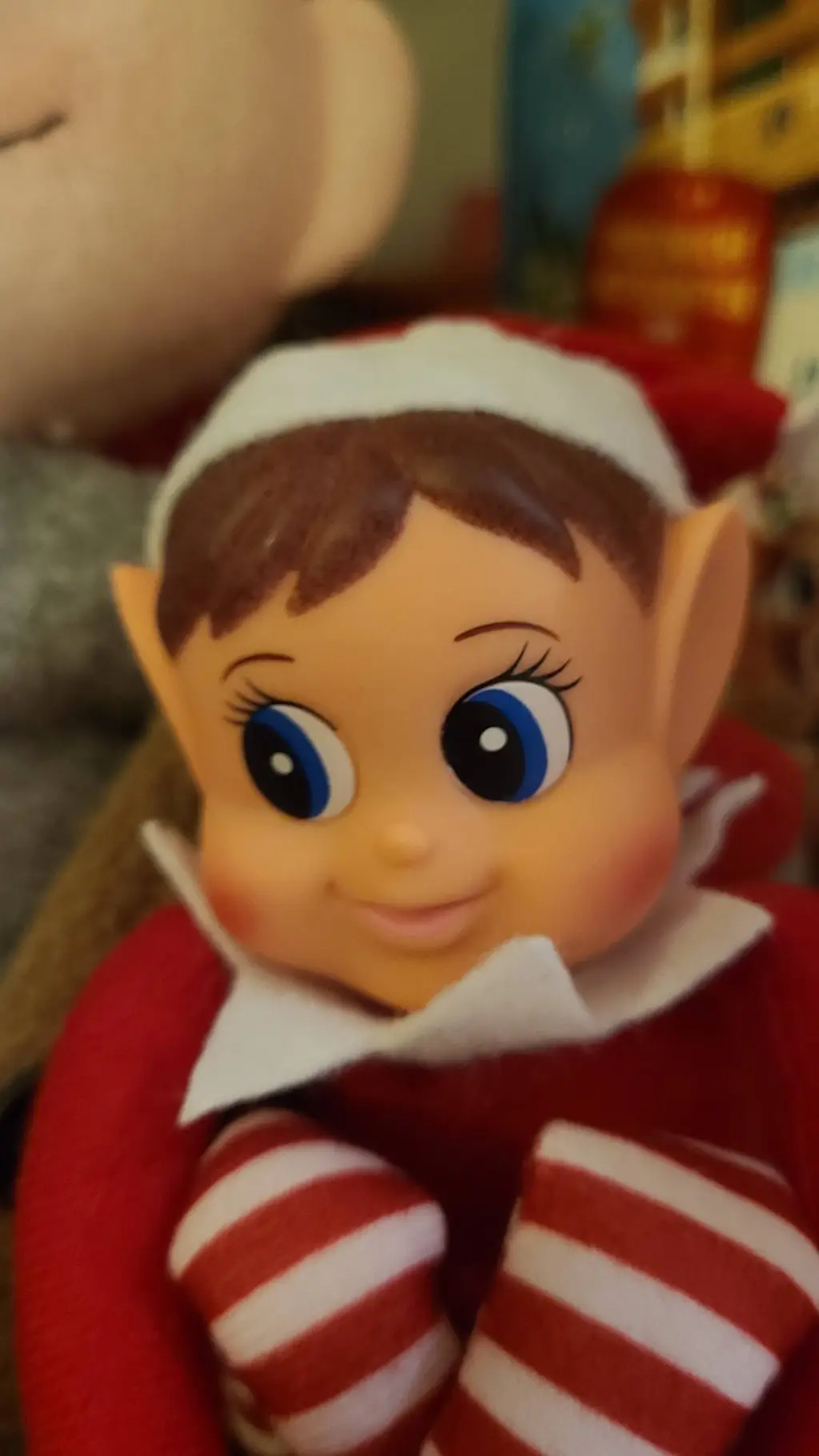 ai character: elf background