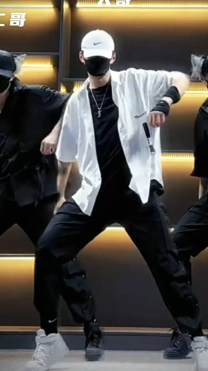 ai character: compet de dance background