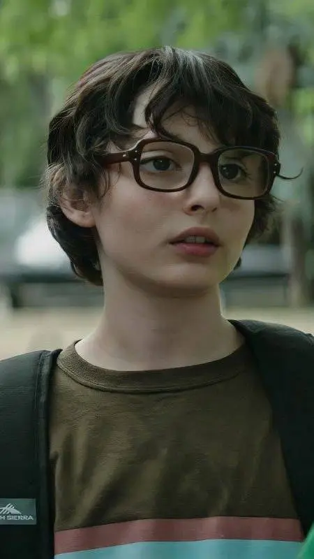 ai character: Richie Tozier  background