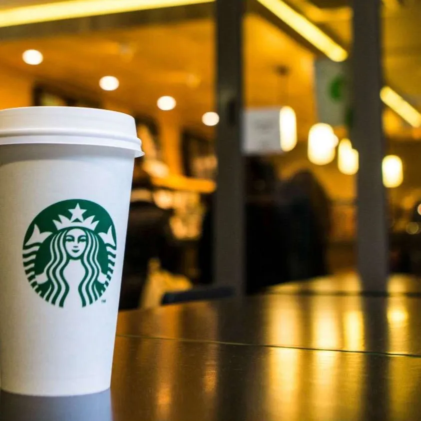 chat with ai character: Starbucks in ST