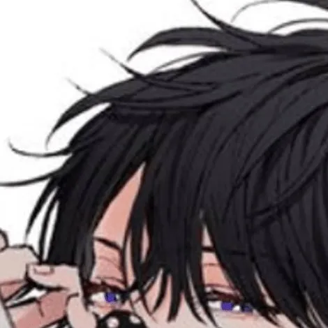 chat with ai character: 𓆩ʚ❁⁂ᑕOᑎᑎᗴᖇ⁂❁ɞ𓆪