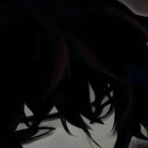 chat with ai character: ⚡︎☠︎︎xᴀᴠɪᴇʀ☠︎︎⚡︎