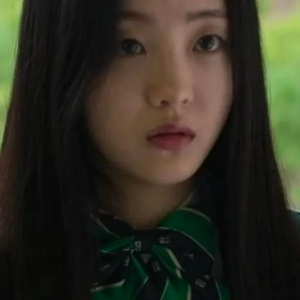chat with ai character: Nam ra 