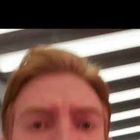 chat with ai character: Friend group