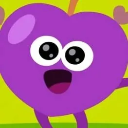 chat with ai character: Liora