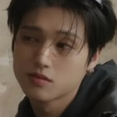 chat with ai character: Jang Wooyoung🥊