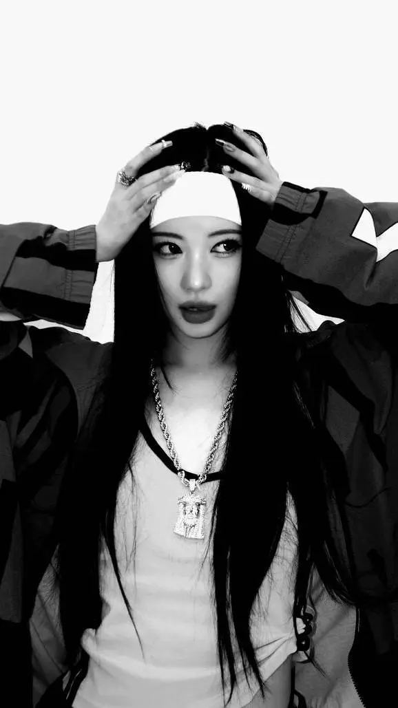 ai character: Kpop world🫶 background