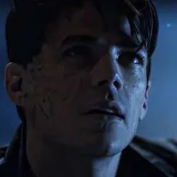 chat with ai character: 🖤Savitar💙