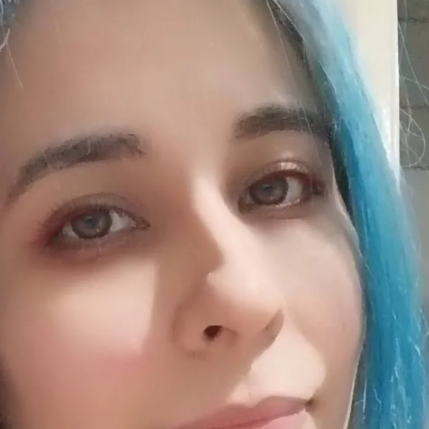 chat with ai character: chelly