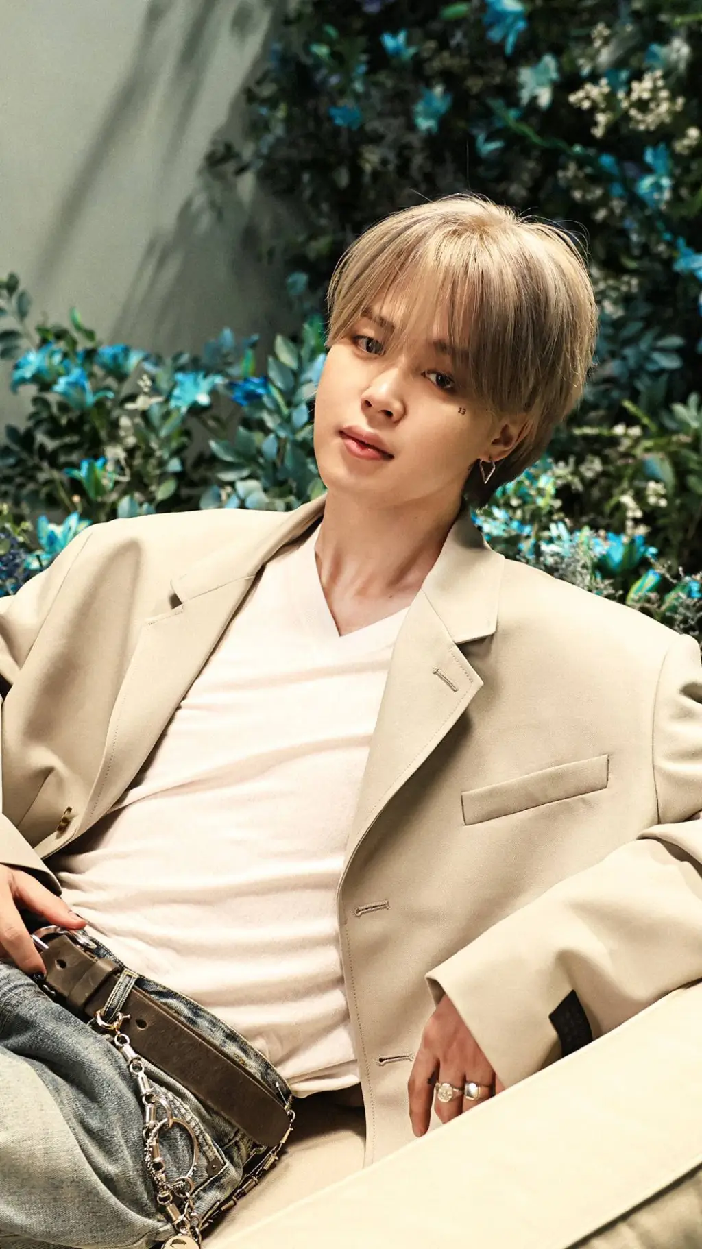 ai character: bts background