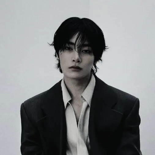 chat with ai character: YANG JEONGIN 