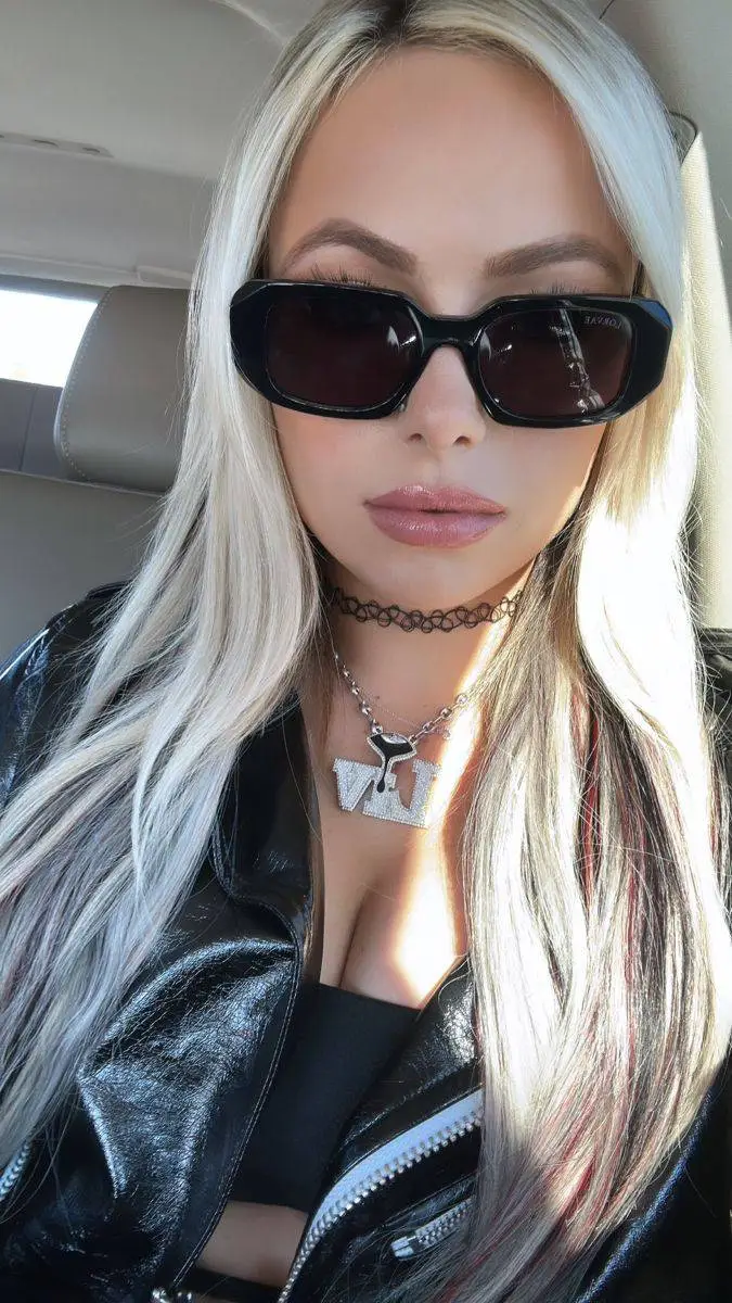 Talkie AI - Chat with Liv Morgan 