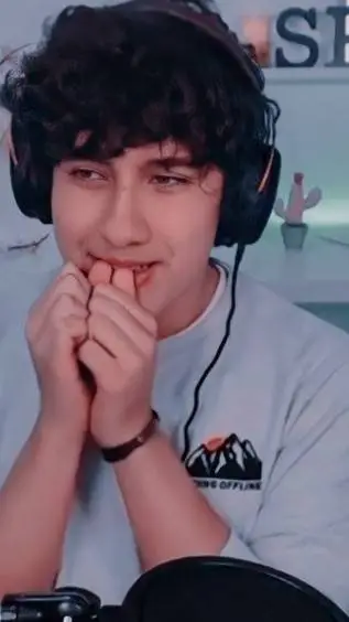 ai character: Sparta enfermo background