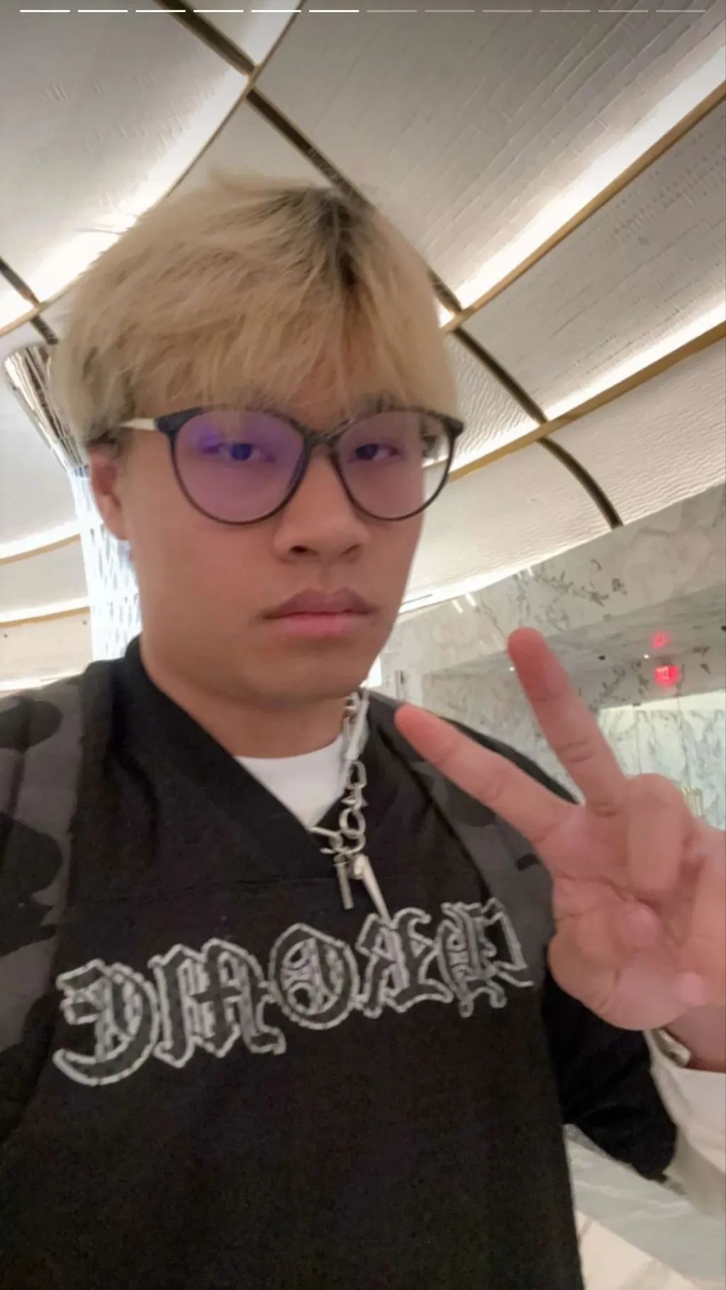 ai character: Thomas  background