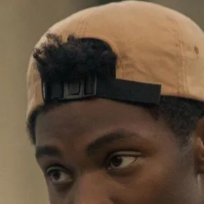 chat with ai character: Pope 